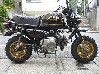 バイクライフ ゴリラのタイヤ交換